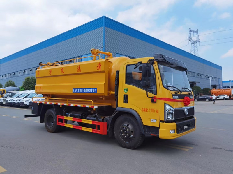 東風(fēng)福瑞卡12.5方清洗吸污車，聯(lián)合疏通車