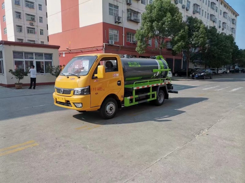 東風(fēng)途逸2方藍牌吸污車